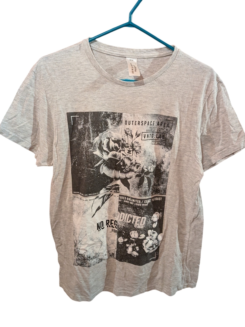 Urban Heritage Light Gray Short-Sleeve Graphic Tee with Black Floral Print